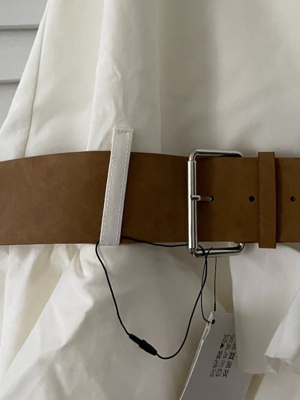 Zara BELTED RUFFLED DRESS with brown belt - Picture 15 of 15